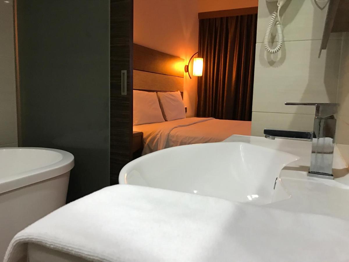 Sento Hotel Keningau ภายนอก รูปภาพ